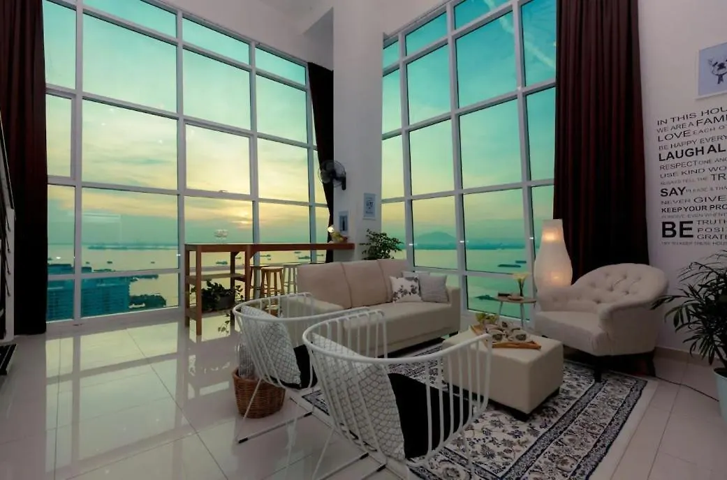 Maritime Suites Holiday Rental George Town