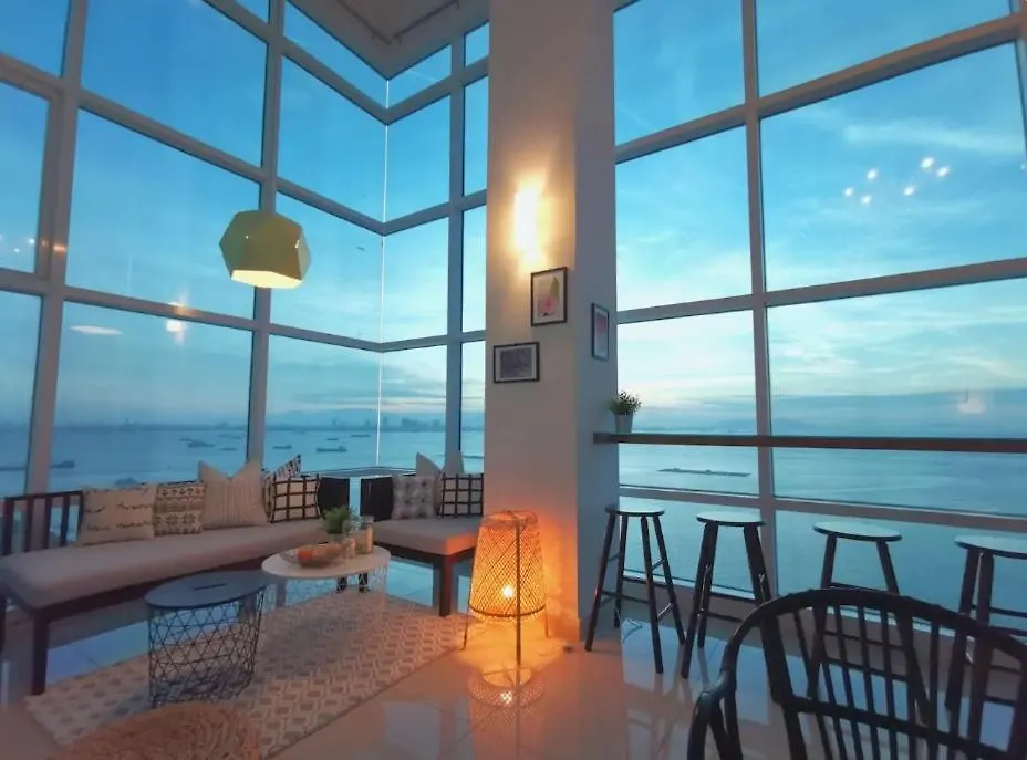 Maritime Suites Holiday Rental George Town Malasia